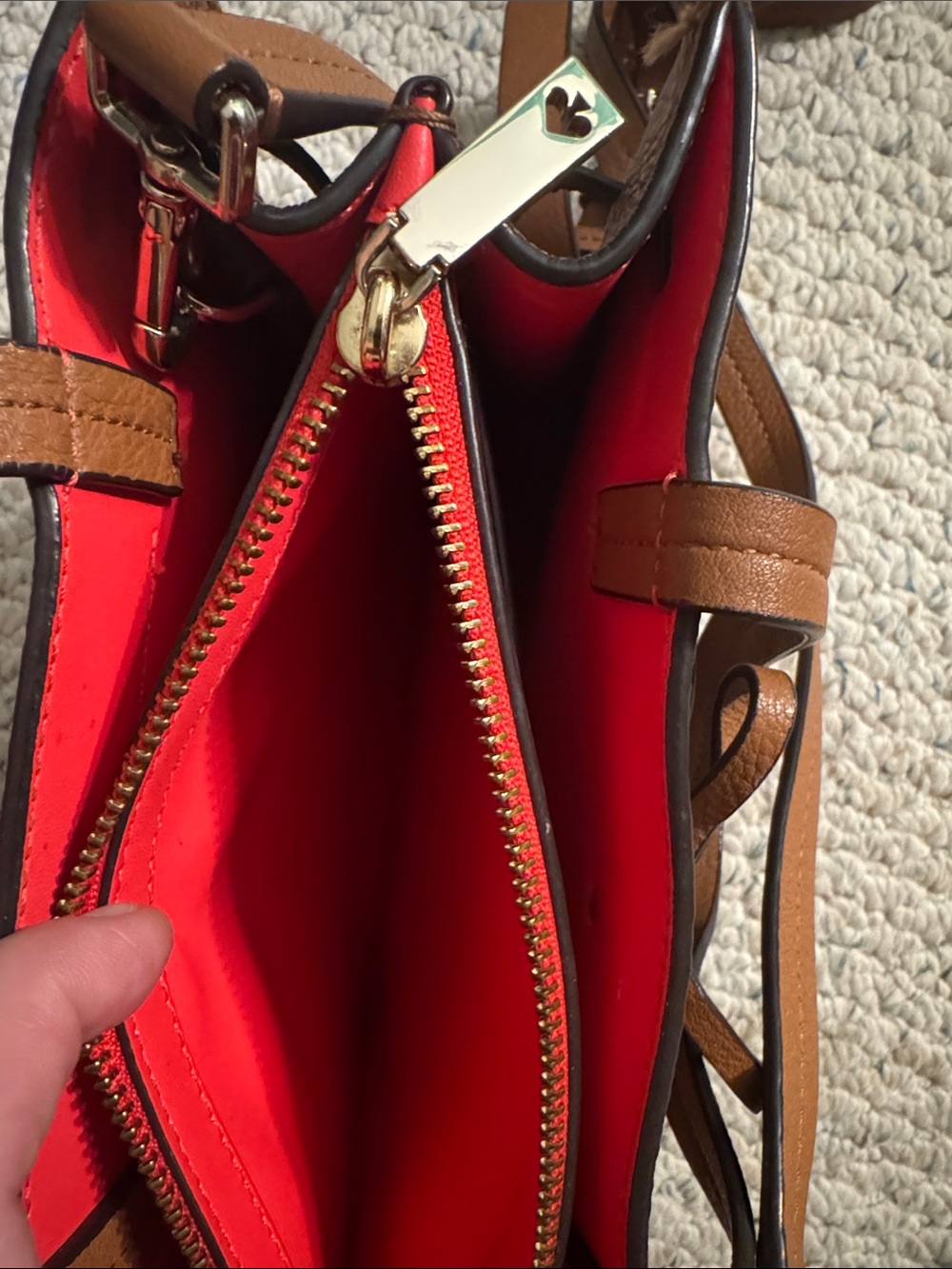 Kate Spade Hayes Street Small Isobel Satchel - Picture 8 of 9